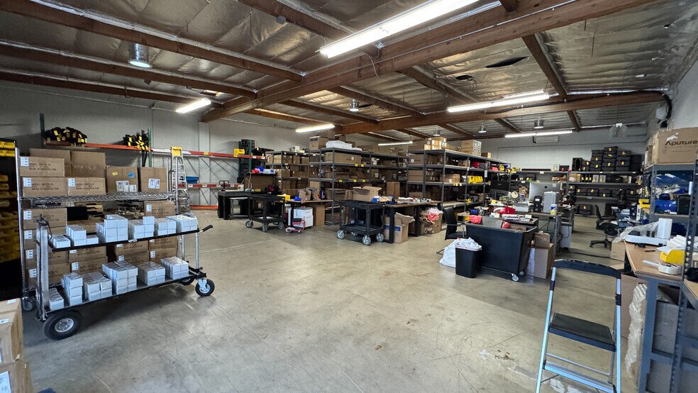 More Photos Of 401-405 W Foothill Blvd, Monrovia Freestanding For Sale