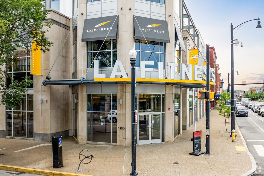 More Photos Of 2730 Sidney St, Pittsburgh Apartments For Lease