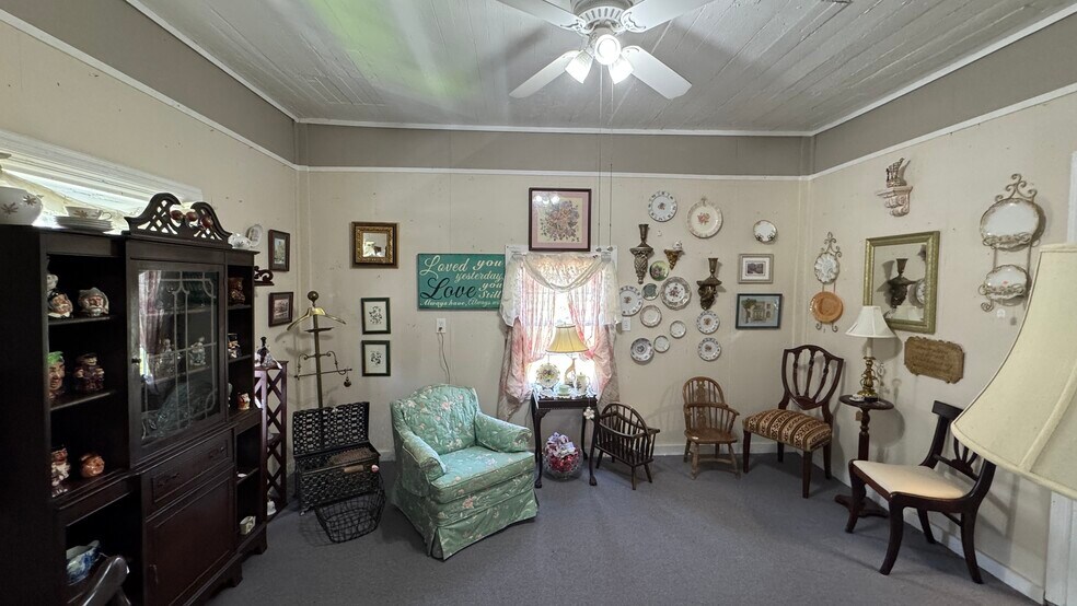 More Photos Of 6720 S Sweetwater Rd, Lithia Springs Office For Sale