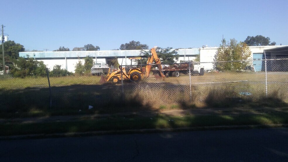 More Photos Of 2716 Avenue E, Birmingham Manufacturing For Sale