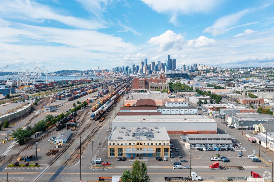 More Photos Of 66 S Hanford St, Seattle Showroom For Lease