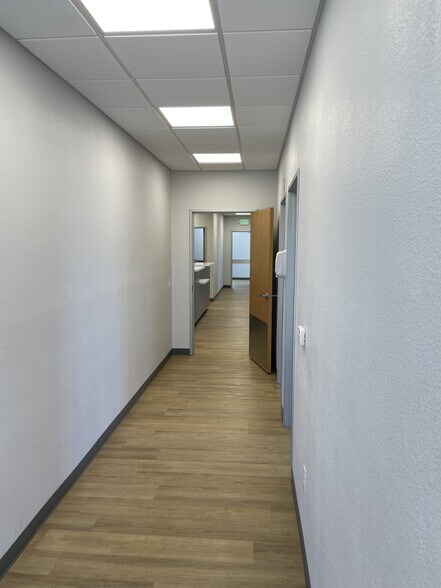 More Photos Of 2826 S Henderson Blvd, Kilgore Freestanding For Lease