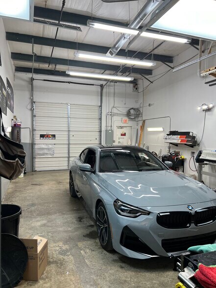 More Photos Of 7895 Stage Hills Blvd, Bartlett Flex For Lease