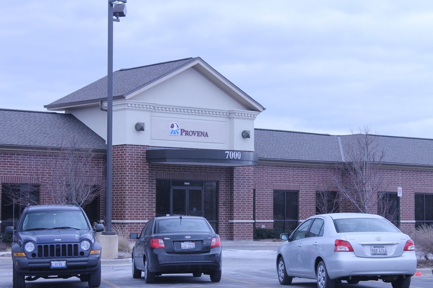 More Photos Of 7000 Caton Farm Rd, Plainfield Medical For Lease