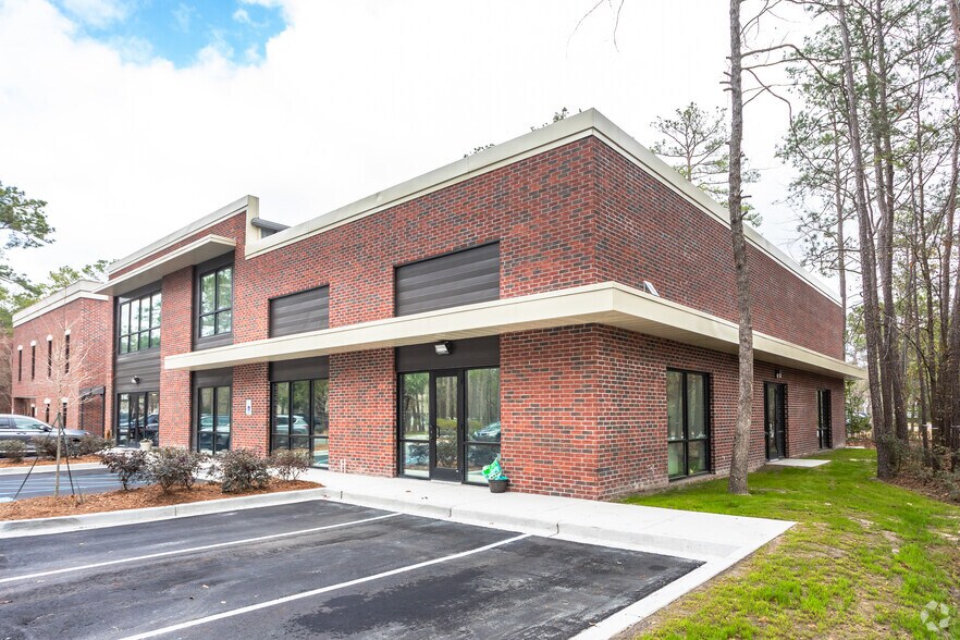 More Photos Of 111 Springhall Dr, Goose Creek Medical For Lease