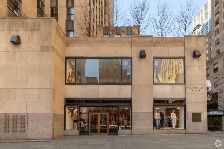 More Photos Of 30 Rockefeller Plaza, New York Office For Lease