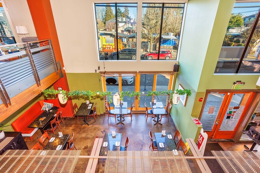 More Photos Of 2220-2236 NE Alberta St, Portland Storefront Retail Residential For Lease