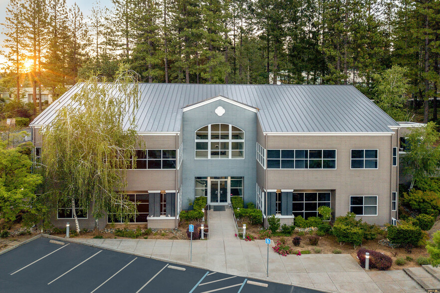 Primary Photo Of 350 Crown Point Cir, Grass Valley Office For Lease