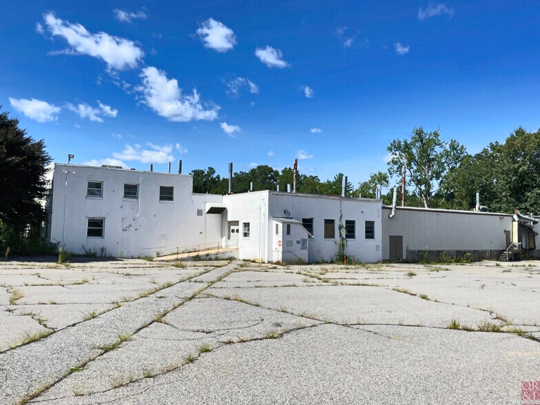 More Photos Of 730 Windham Rd, Windham Manufacturing For Sale