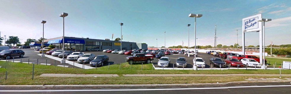 More Photos Of 6824-6840 Blue Ridge Blvd, Raytown Auto Dealership For Sale