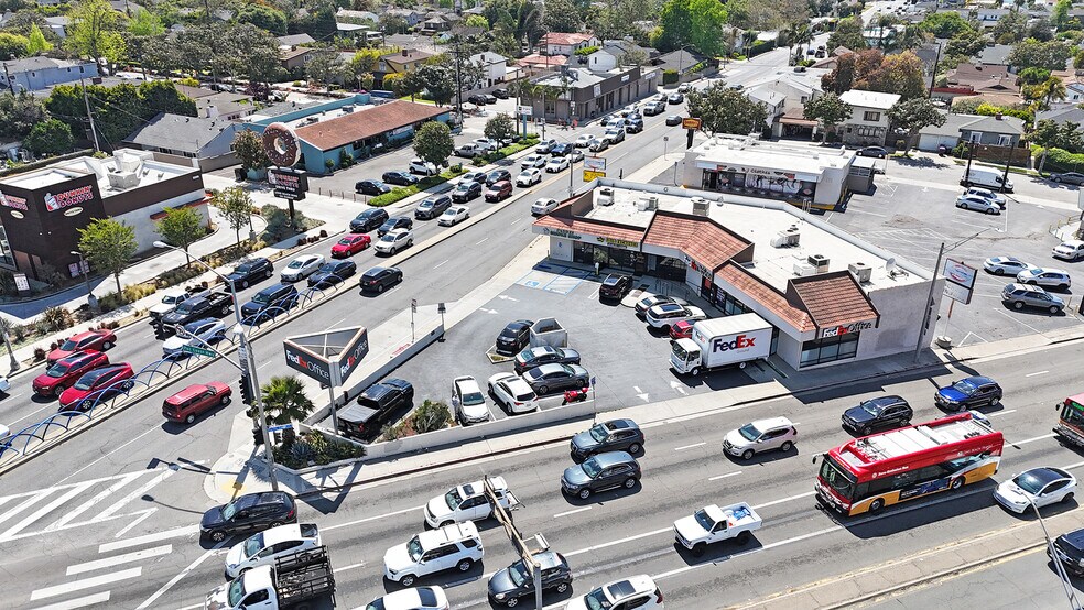 More Photos Of 5591-5597 E 7th St, Long Beach Unknown For Lease