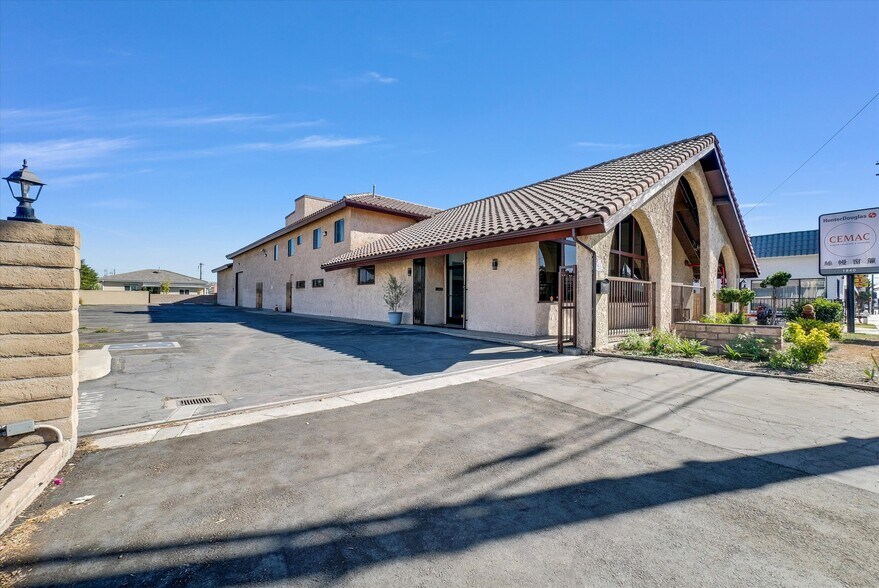 More Photos Of 1830 S San Gabriel, San Gabriel General Retail For Sale