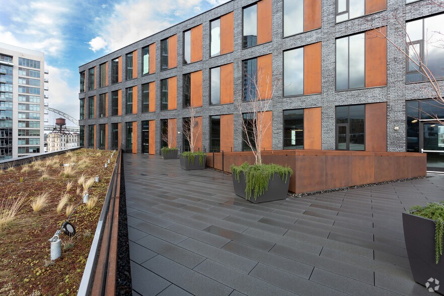 More Photos Of 1250 NW 9th Ave, Portland Office For Lease