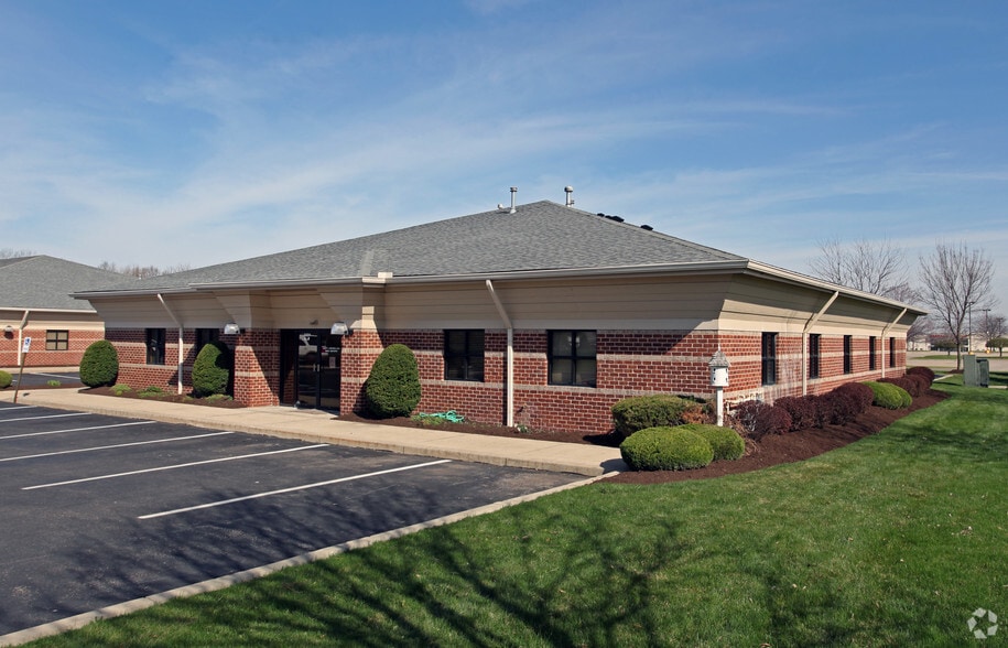 More Photos Of 7791-7825 Waynetowne Blvd, Dayton Unknown For Lease