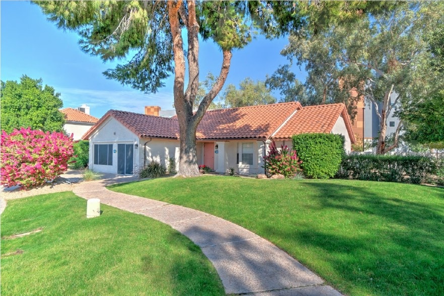 Primary Photo Of 111 S Hearthstone Way, Chandler Rehabilitation Center For Sale