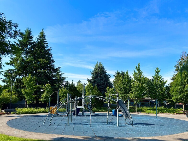 More Photos Of 15500 SE Mill Plain Blvd, Vancouver Unknown For Lease