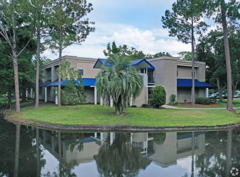 More Photos Of 4237 Salisbury Rd, Jacksonville Unknown For Lease