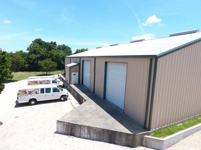 More Photos Of 6888 W Us Highway 190, Belton Showroom For Sale