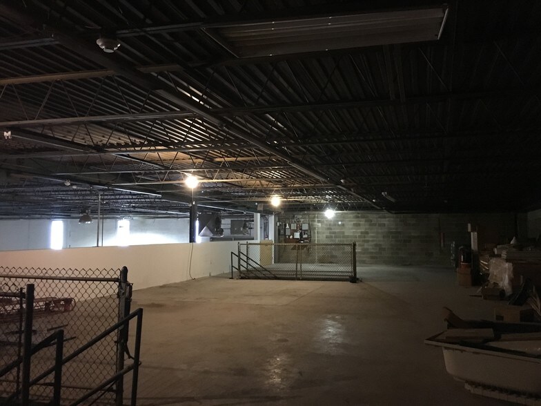 More Photos Of 828-840 N 2nd St, Philadelphia Flex For Sale