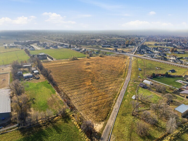 More Photos Of 9800 Woodland Hills Dr., Salem Land For Sale