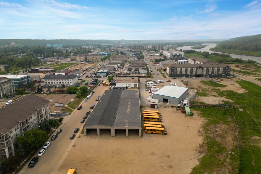 More Photos Of 8030 Golosky Av, Fort McMurray Truck Terminal For Lease