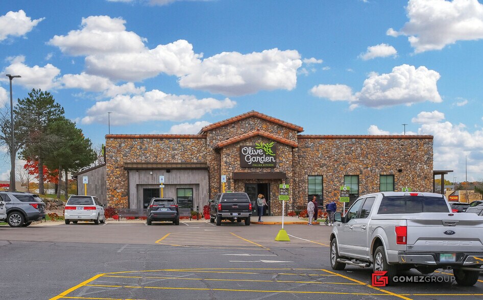 More Photos Of 5727 Beckley Rd, Battle Creek Restaurant For Sale