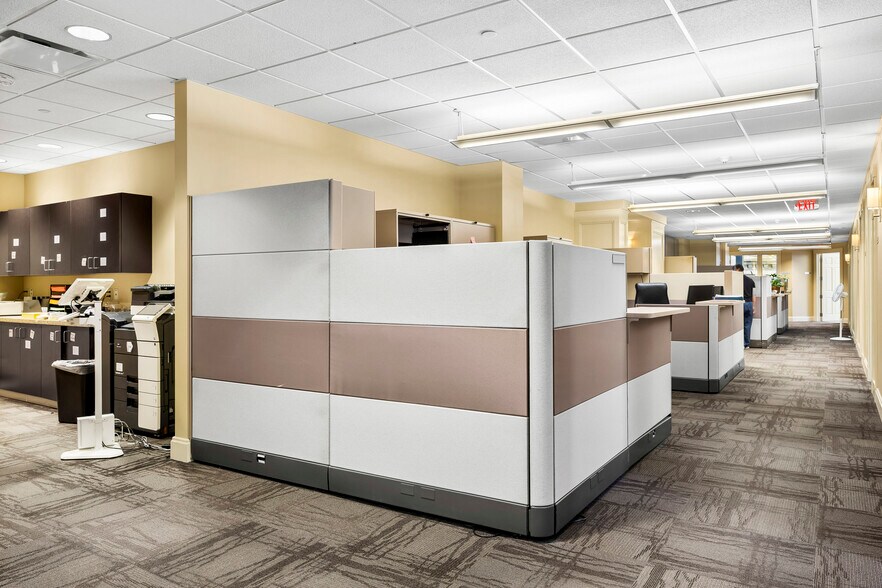 More Photos Of 80 State St, Albany Office For Lease
