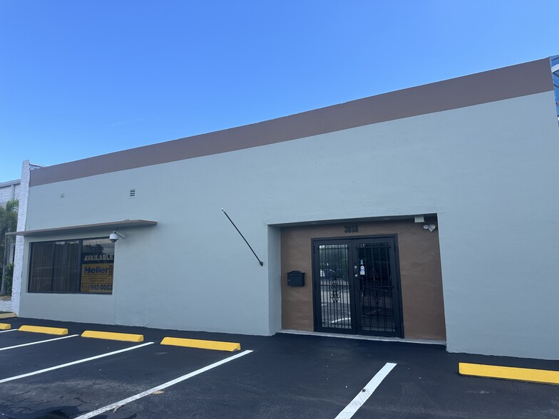 Primary Photo Of 3056 NE 12th Ter, Oakland Park Warehouse For Lease