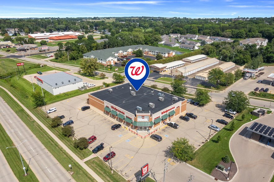 More Photos Of 717 8th Ave, Monroe Drugstore For Sale