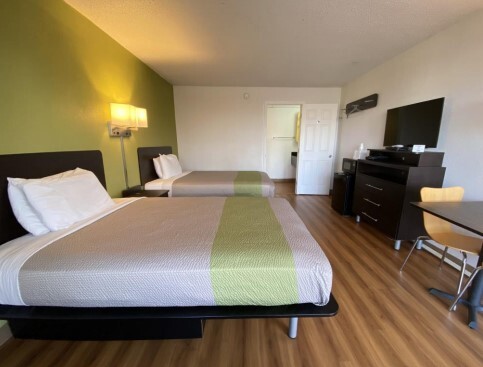 More Photos Of 108 River Rd, Chilhowie Hotel For Sale