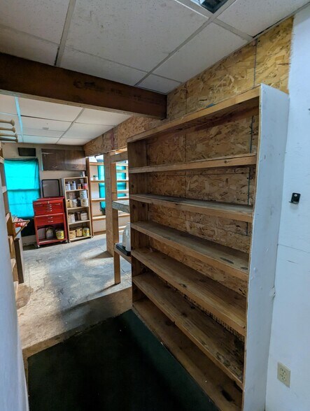 More Photos Of 17 Main St, Ballston Lake Restaurant For Lease