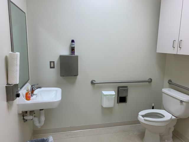 More Photos Of 93 W Fourth St, Suttons Bay Medical For Lease