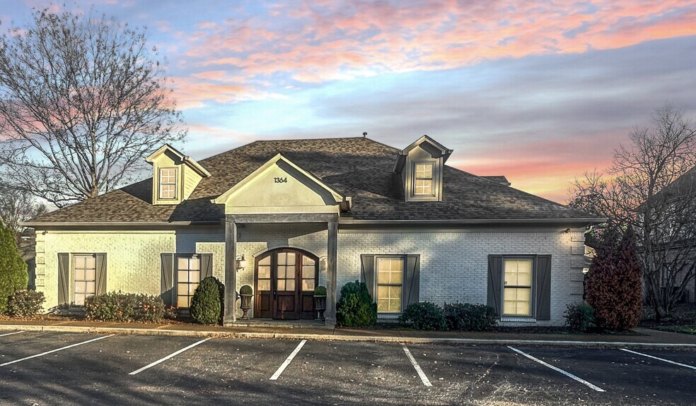 More Photos Of 1364 Cordova Cv, Germantown Medical For Sale