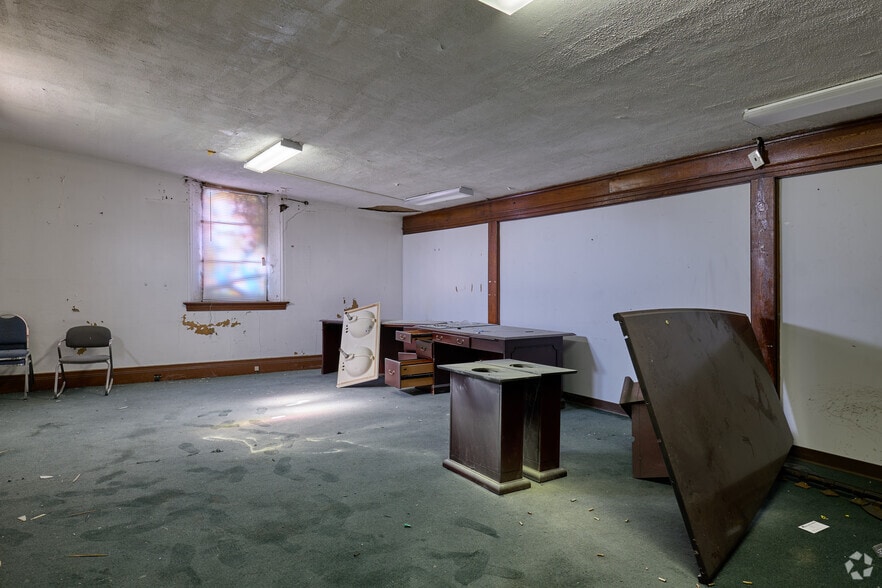 More Photos Of 159 Alexander St, Rochester Religious Facility For Sale