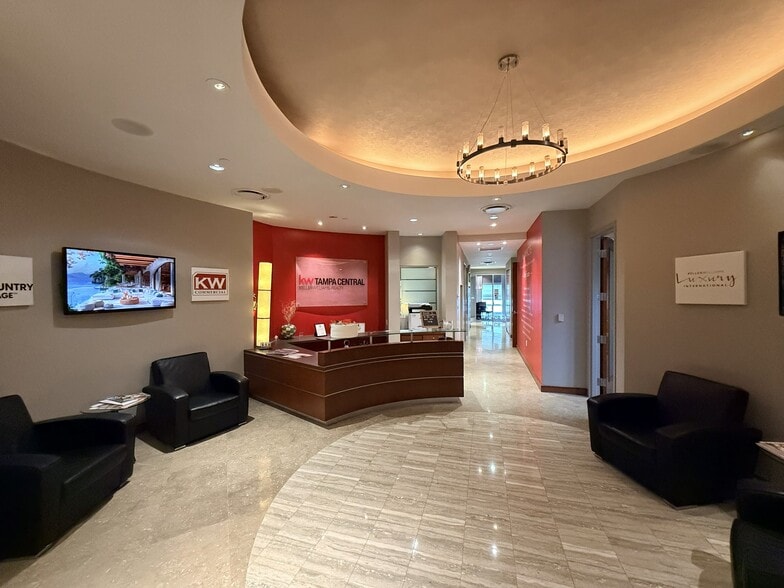 More Photos Of 1208 E Kennedy Blvd, Tampa Apartments For Sale