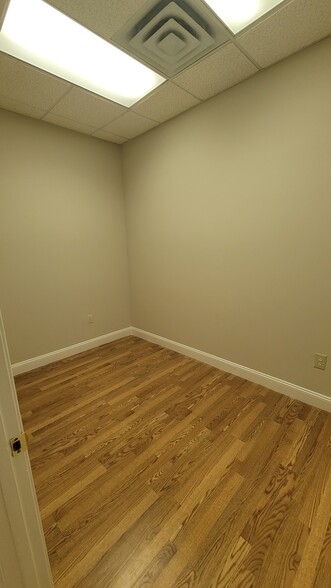 More Photos Of 316 F St NE, Washington Office For Lease
