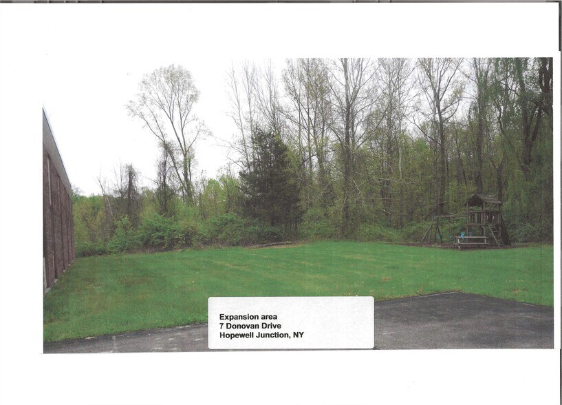 More Photos Of 7 Donovan Dr, East Fishkill Office For Sale