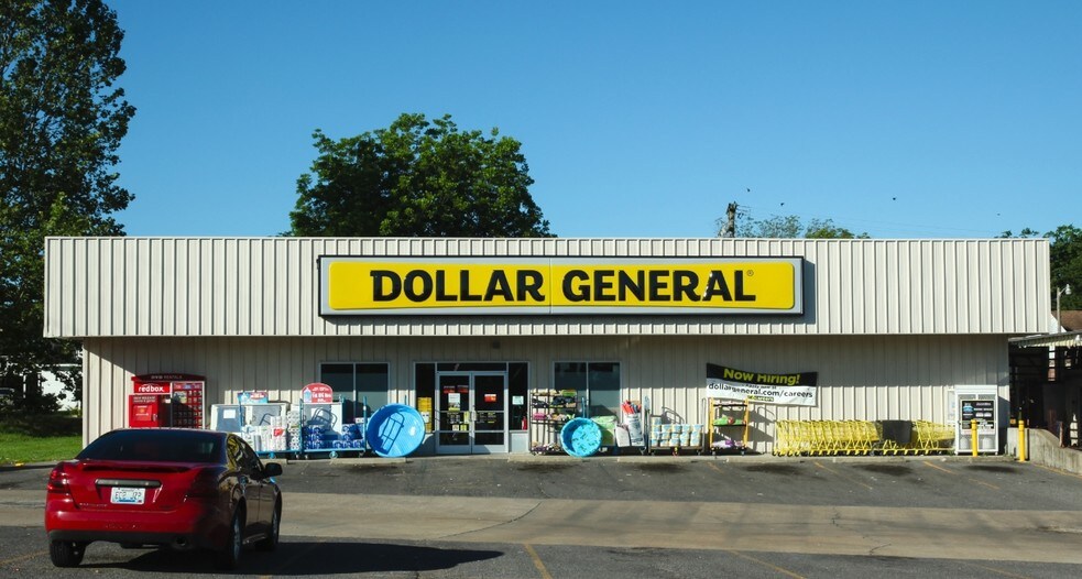 More Photos Of 166 Kimbro Ln, Clinton Freestanding For Sale