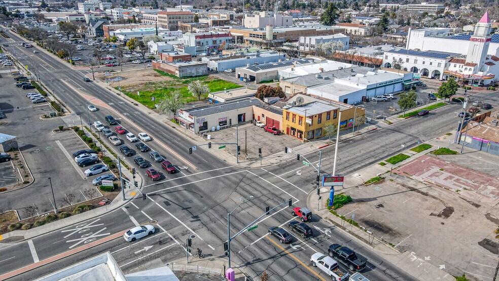 More Photos Of 245 W 16th St, Merced Land For Lease