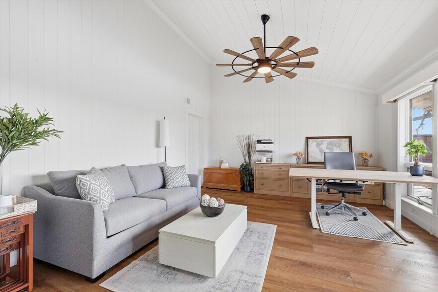 More Photos Of 10115 General Bond Ct, McKinney Airplane Hangar For Sale