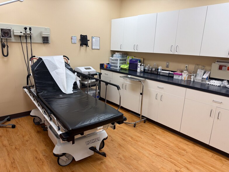 More Photos Of 2475 Broad St, Sumter Medical For Sale