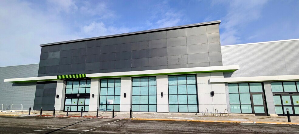 Primary Photo Of 41128-41496 Ann Arbor Rd E, Plymouth Storefront For Lease