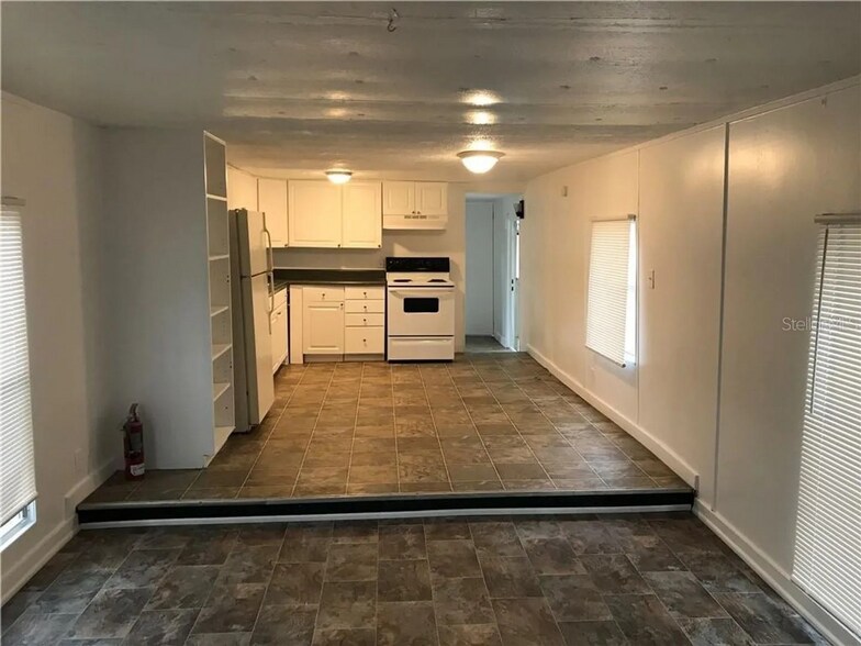 More Photos Of 1155 S Christina Ave, Apopka Manufactured Housing Mobile Home Park For Sale