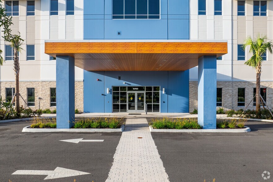 More Photos Of 10760 Moss Rose Way, Orlando Medical For Lease