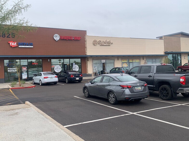 More Photos Of 3825 N 75th Ave, Phoenix General Retail For Lease
