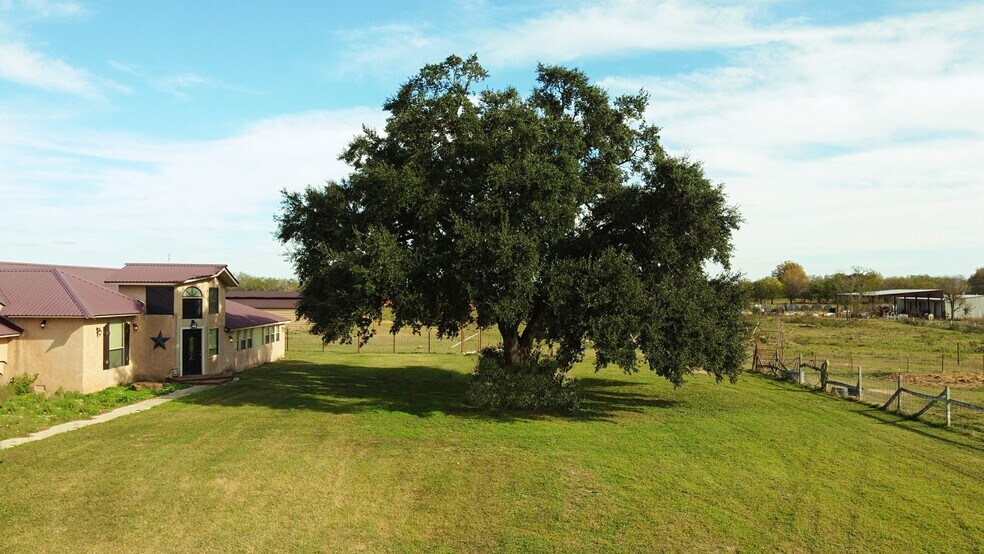 More Photos Of 1226 San Marcos Hwy, Luling Land For Sale