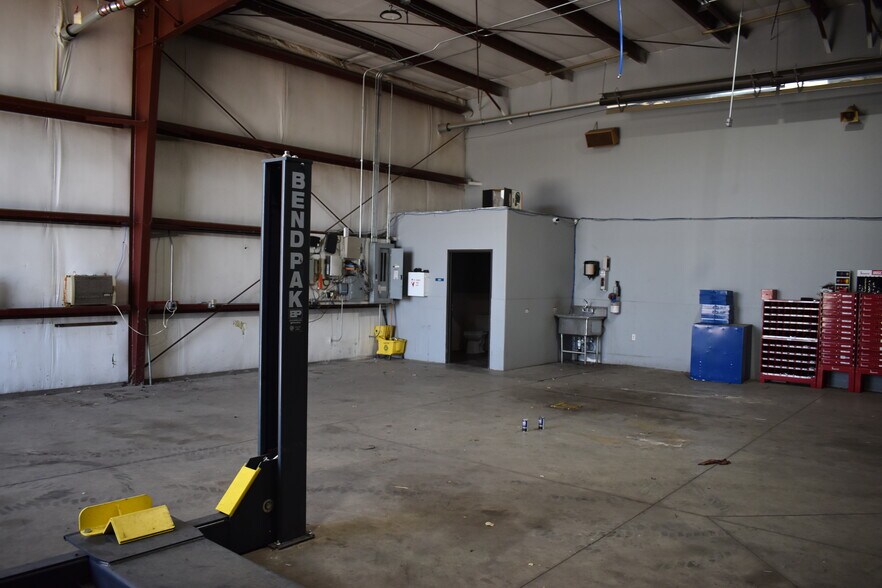 More Photos Of 7320 W 118th Pl, Broomfield Warehouse For Sale