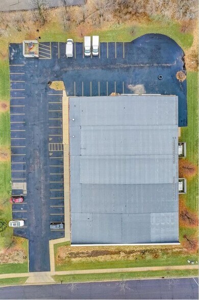 More Photos Of 5018 Blazing Star Dr, Madison Sports And Entertainment For Sale