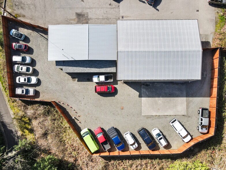 More Photos Of 9707 Key Peninsula Hwy NW, Gig Harbor General Retail For Sale