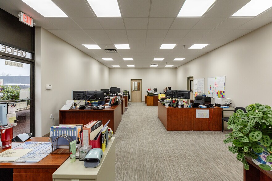 More Photos Of , Beaverton Flex For Sale